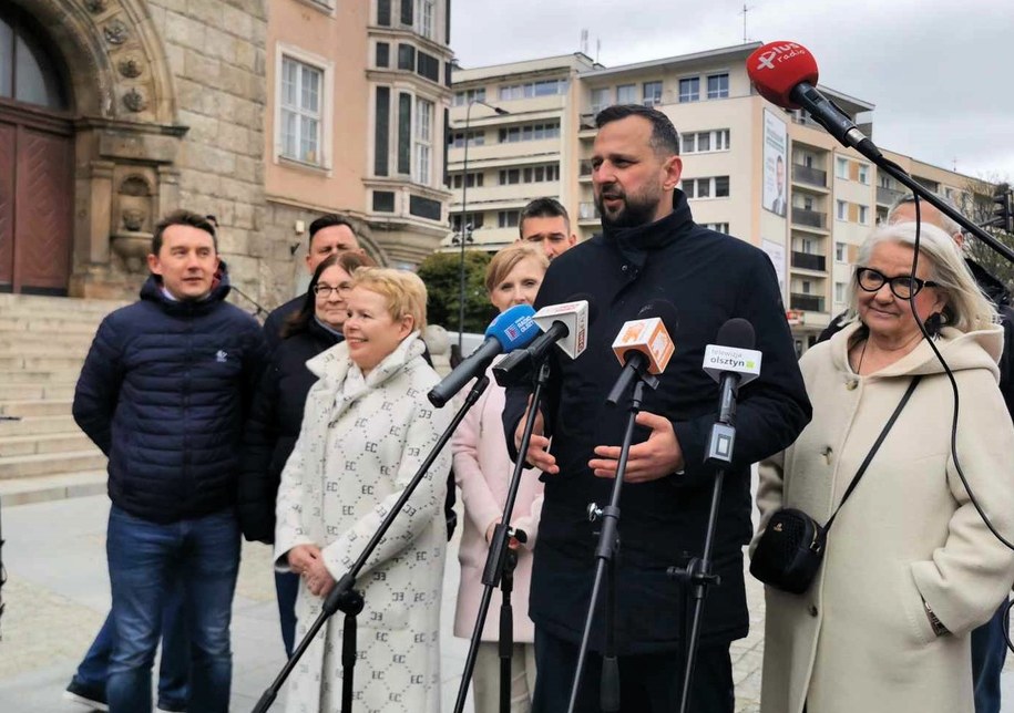 Pierwsza konferencja prasowa nowego prezydenta Olsztyna. /Piotr Bułakowski /RMF FM