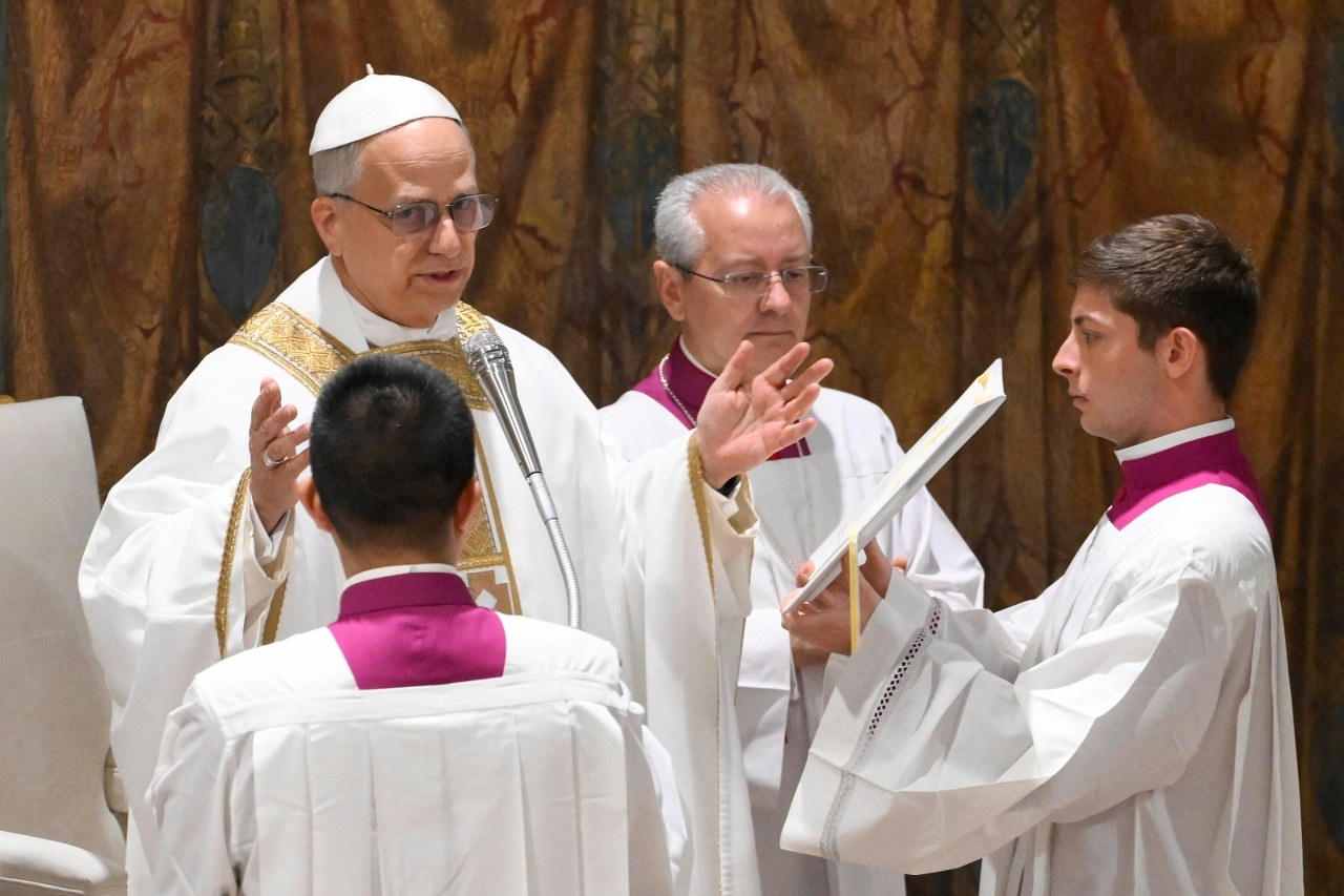 Pierwsza msza i homilia papieża. Watykan ogłasza plany Leona XIV