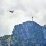 Pierwsza pomoc w porażeniu piorunem. Przyczyna zgonu jest jedna