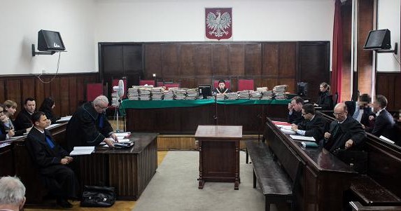 Pierwsza rozprawa podczas procesu karnego przeciwko trzem członkom zarządu WGI Dom Maklerski /PAP