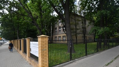 Pierwsza rozprawa przed komisją weryfikacyjną. W roli głównej słynna działka przy Twardej 