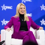 Pierwsza taka nagroda w historii. Pam Bondi przekazała milion dolarów