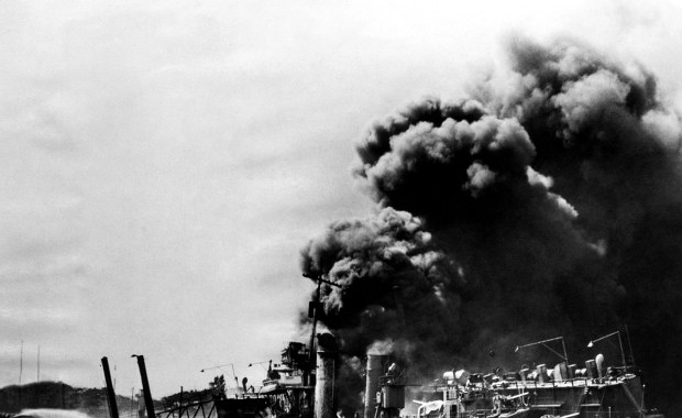 Pierwsza taka rocznica Pearl Harbor. Żaden z ocalałych nie pojawił się na obchodach