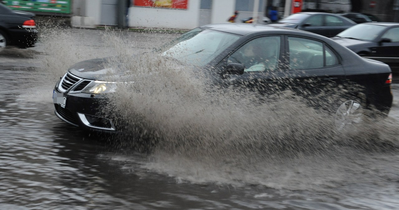 Pierwsza wiosenna burza nad Warszawą