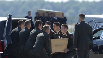 Pierwsze ciała ofiar katastrofy Boeinga 777 są już w Holandii