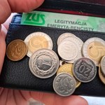 Pierwsze czternastki już na kontach seniorów. Wielu otrzyma tym razem mniej