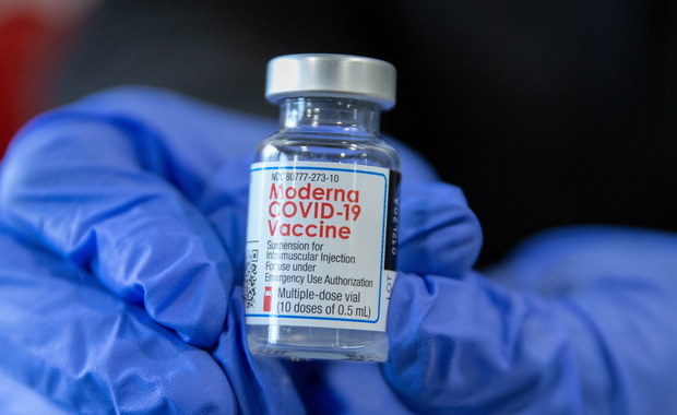 Pierwsze dawki szczepionki Moderny już w Polsce