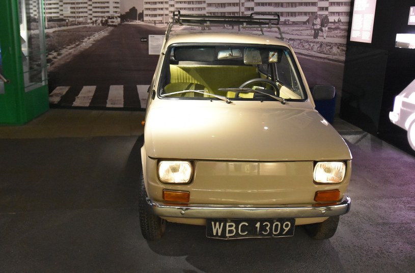 Pierwsze egzemplarze Fiata 126p zjechały z taśm fabryki w Bielsku-Białej 6 czerwca 1973 roku. /Albin Marciniak /East News