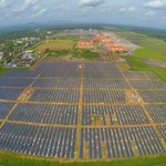 Pierwsze na świecie lotnisko zasilane energią słoneczną