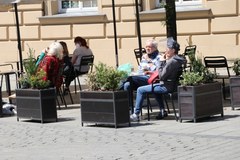 Pierwsze ogródki restauracyjne w Krakowie