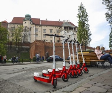 Pierwsze polskie miasto chce zrobić porządek z hulajnogami