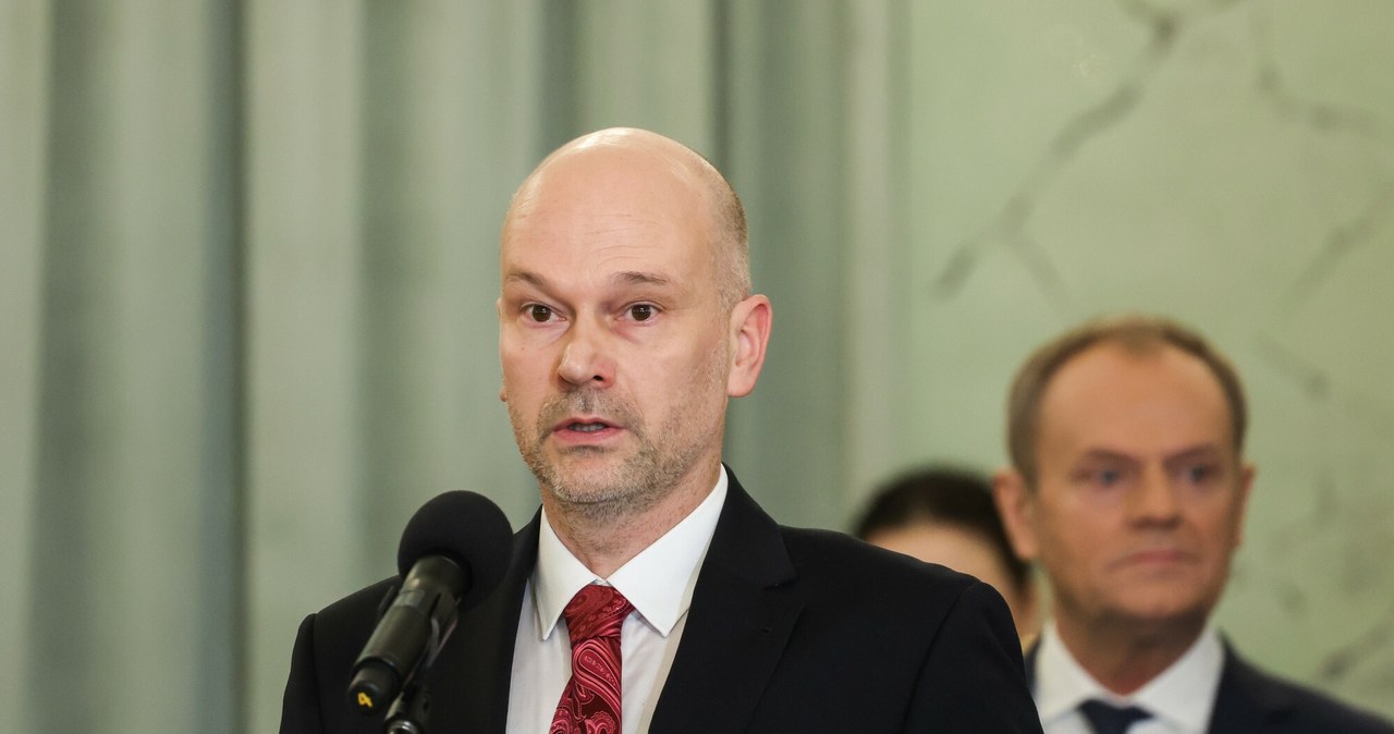 Pierwsze projekty deregulacyjne wejdą w życie nie później niż w lipcu br. - zapewnia szef SKRM Maciej Berek /Jacek Domiński /Reporter