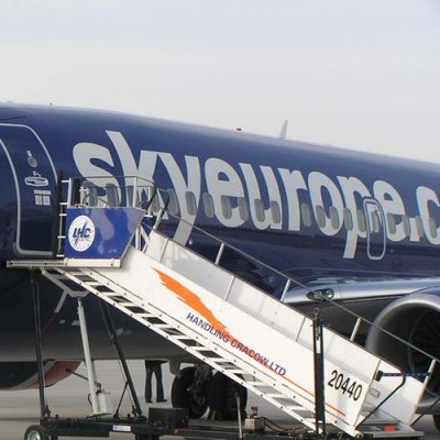 Pierwsze sygnały o kłopotach SkyEurope dotarły wczoraj z Pragi /INTERIA.PL