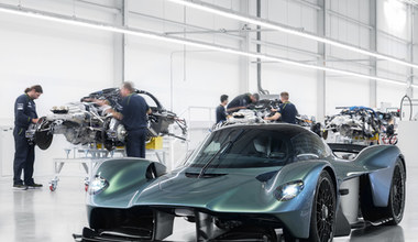 Pierwszy Aston Martin Valkyrie gotowy!