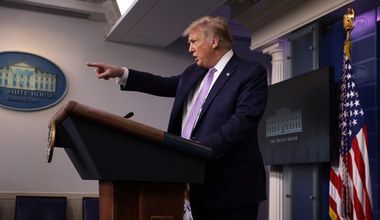Pierwszy kraj ugiął się pod cłami Trumpa. Wiadomo już na co liczą