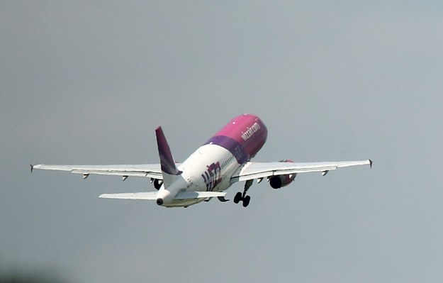 Pierwszy lot Wizz Aira z Polski odbył się w maju 2004 roku /	Tomasz Gzell   /PAP