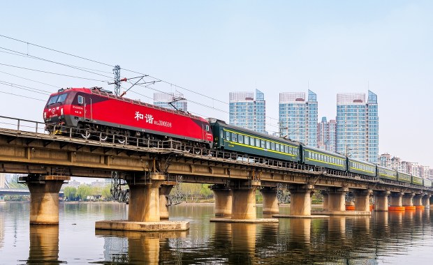 Pierwszy od dłuższego czasu pociąg do Pjongjangu wyruszył w trasę