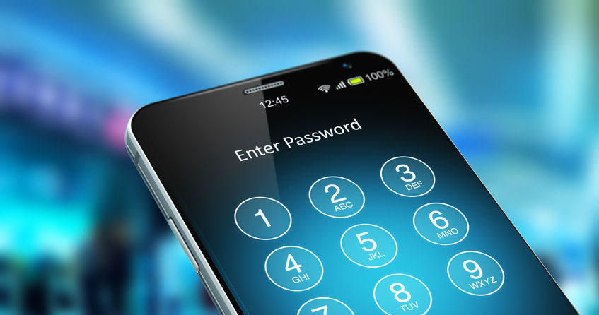 Pierwszy smartfon "Made in Europe". Powstanie w niemieckiej fabryce. Zdjęcie ilustracyjne /123RF/PICSEL