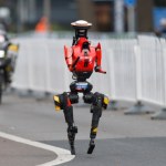Pierwszy taki rekord na świecie. Biegacze w szoku, robot nie dał im szans
