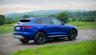 Pierwszy w historii Jaguara SUV na filmie