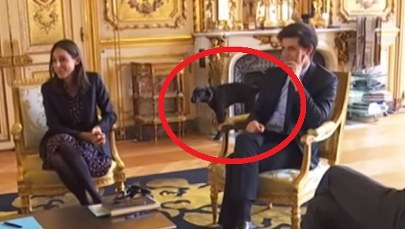 Pies Macrona obsikał… kominek w Pałacu Elizejskim. "Często mu się to zdarza?"