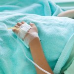 Pies zaatakował 11-latkę. Rany kąsane, szpital, śledztwo prokuratury