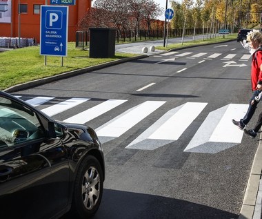 Piesi nie będą mieli pierwszeństwa przed przejściami