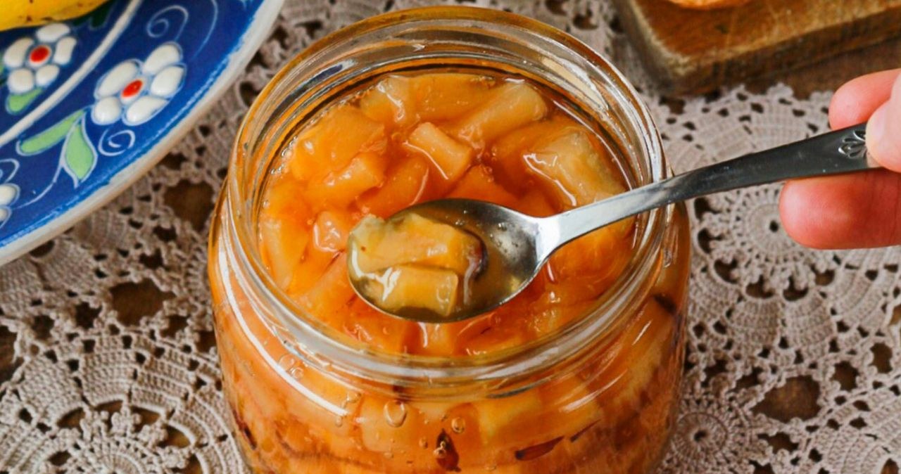 Pigwowiec do herbaty może zastąpić popularniejszą cytrynę /Esra Korkmaz /Canva Pro