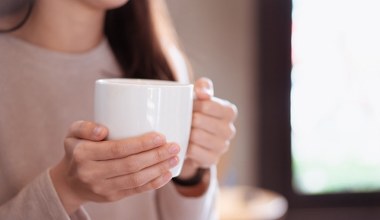 Pij codziennie zamiast herbaty. Apetyt przyhamuje, w pasie ubędzie centymetrów, odporność się poprawi