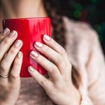 Pij oprócz wody w czasie upałów. Zdziwisz się, ale doskonale cię ochłodzi