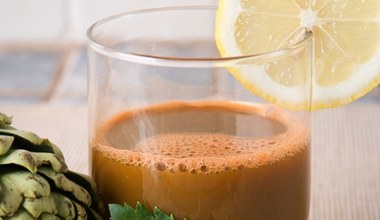 Pij przed posiłkiem, wątroba szybko się zregeneruje. Przy okazji pomaga na odchudzanie i wygładza skórkę