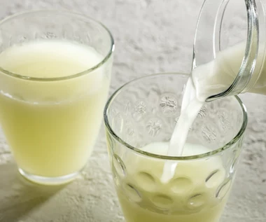Pij serwatkę jak najczęściej. Ten naturalny napój obniża ciśnienie i cholesterol