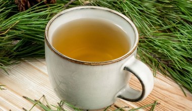Pij w zimie przy przeziębieniach i aby rozgrzać organizm. Pomaga w trawieniu i łagodzi stres