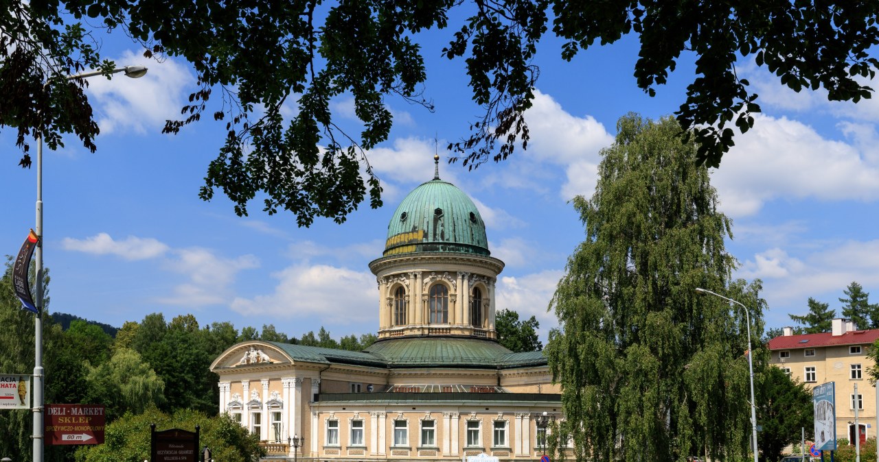 Pijalnia wód Lądku-Zdroju robi wrażenie na kuracjuszach /Anatol Chomicz / Forum /INTERIA.PL