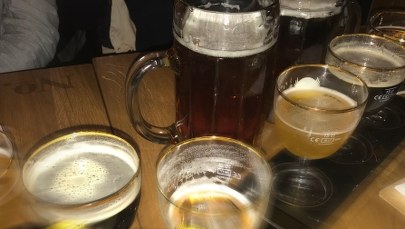 Pijana policjantka przy aucie leżącym w rowie. Jest zarzut