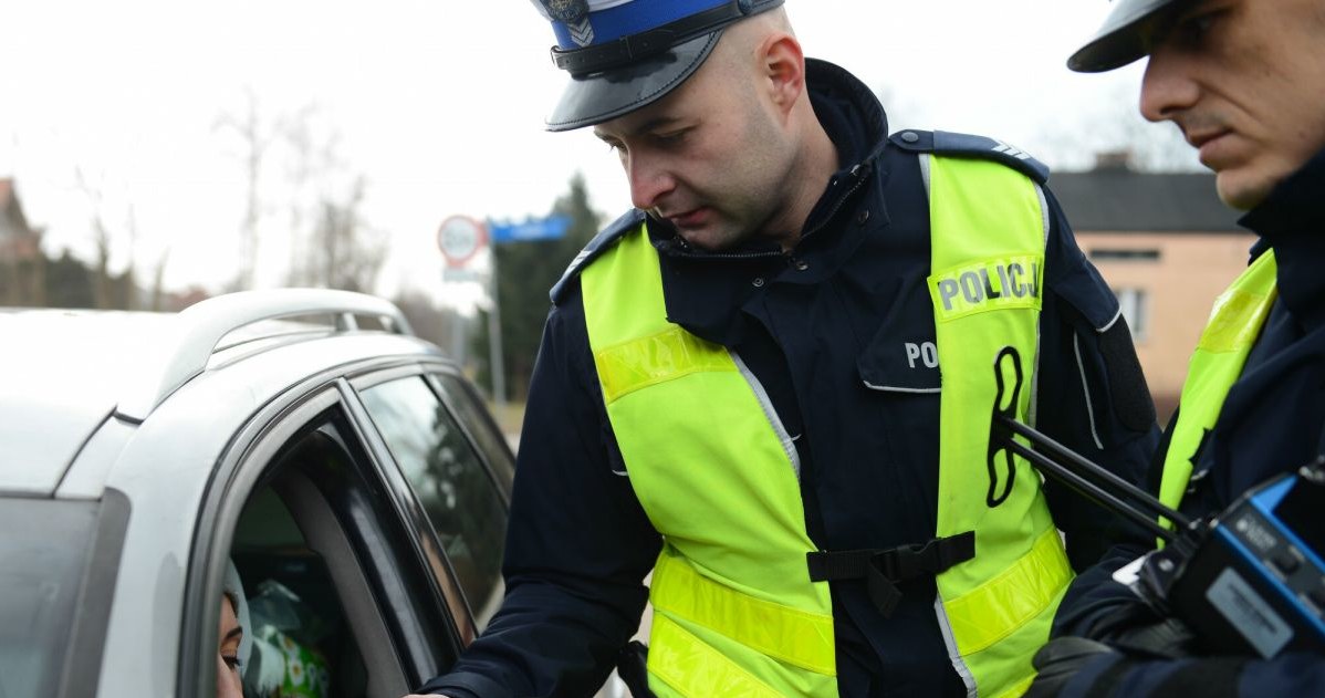 Pijani kierowcy stracą samochody. Sejm przyjął nowe przepisy /Adam Staśkiewicz /Agencja SE/East News