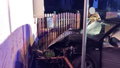 Pijany 19-latek wjechał w dom