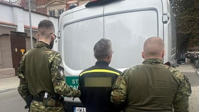 Pijany kierowca, fałszerz i dłużnik. Jednego dnia zatrzymani na krakowskim lotnisku  