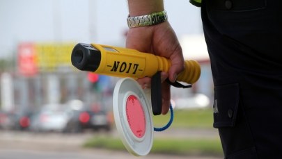 Pijany kierowca przyjechał na komisariat. Twierdził, że ukradziono mu kluczyki do auta