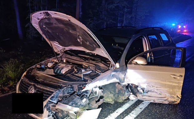 ​Pijany kierowca zderzył się z karetką. Nie został zatrzymany