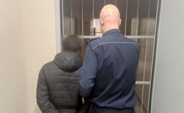 Pijany podpalił dwie osoby. Policja zatrzymała sprawcę