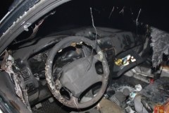 Pijany pseudokibic podpalił dziewięć aut