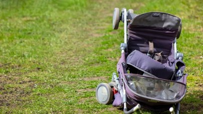 Pijany rowerzysta wjechał w wózek. 2-latek wypadł na drogę