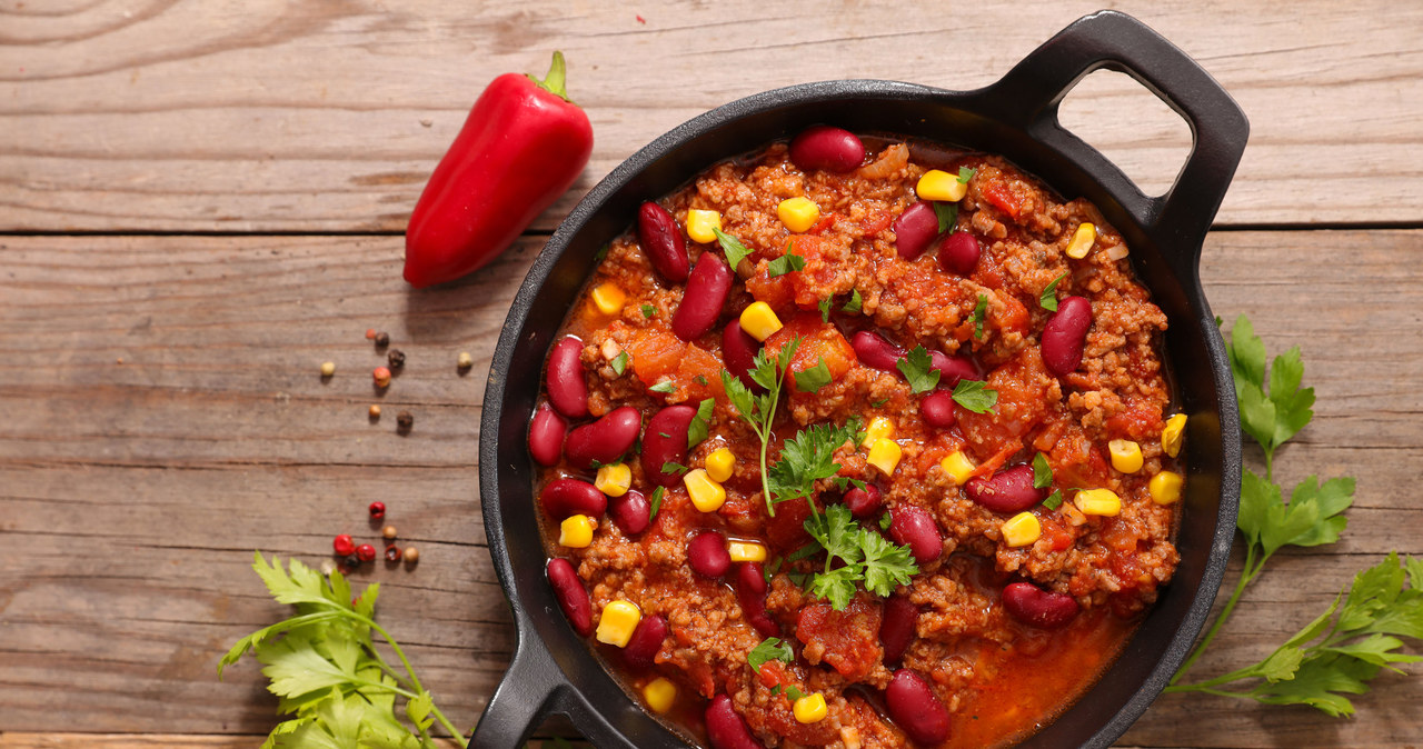 Pikantne, rozgrzewające chili con carne /123RF/PICSEL