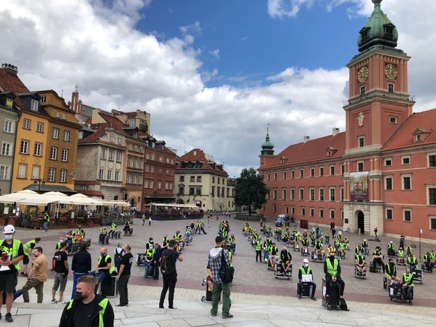 Pikieta branży estradowej w Warszawie /Katarzyna Sobiechowska- Szuchta /RMF FM