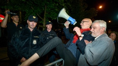 Pikieta Obywateli RP i KOD-u przed Sejmem