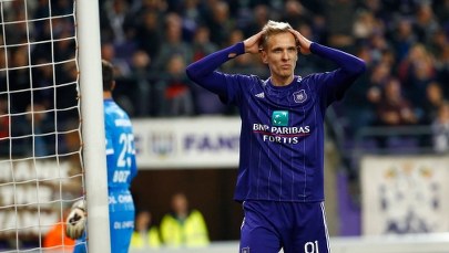 Piłka wypadła na aut, on kopnął rywala. Łukasz Teodorczyk zawieszony