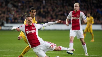 Piłkarska LM - gol Milika, awans Man. City i Schalke 