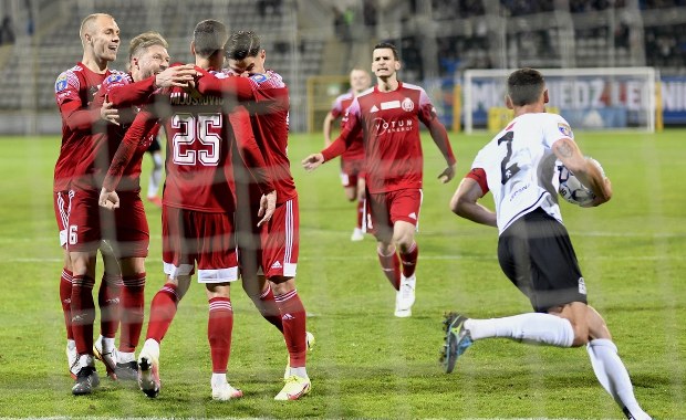 Piłkarski Puchar Polski: Śląskie derby w 1/8 finału