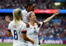 Piłkarskie MŚ kobiet. Francja - USA 1-2 w ćwierćfinale